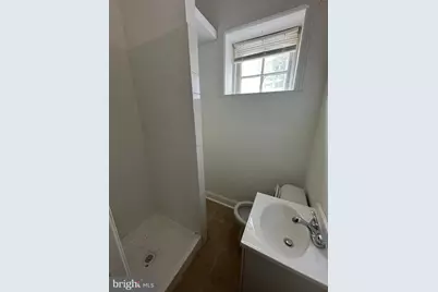 1319 Wakeling Street, Philadelphia, PA 19124 - Photo 14