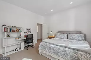 207 S 24th St, Philadelphia, PA 19103 - Photo 32