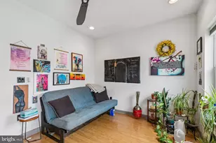 2311 E Gordon St, Philadelphia, PA 19125 - Photo 14