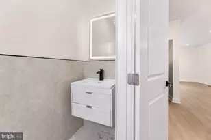 5008 Valley, Philadelphia, PA 19124 - Photo 10