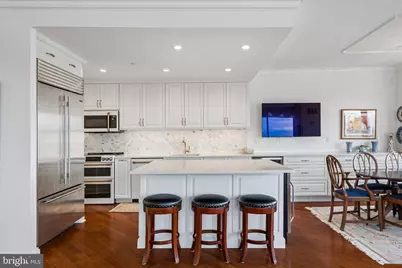 202 W Rittenhouse Square #2506, Philadelphia, PA 19103 - Photo 16