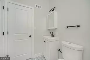 1653 S Lawrence St, Philadelphia, PA 19148 - Photo 22