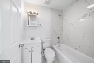 700 N 42nd St, Philadelphia, PA 19104 - Photo 40