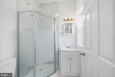 700 N 42nd Street, Philadelphia, PA 19104 - Photo 22