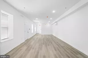 700 N 42nd St, Philadelphia, PA 19104 - Photo 10