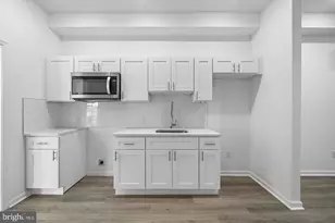 700 N 42nd St, Philadelphia, PA 19104 - Photo 18