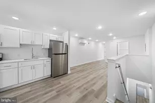 700 N 42nd St, Philadelphia, PA 19104 - Photo 28