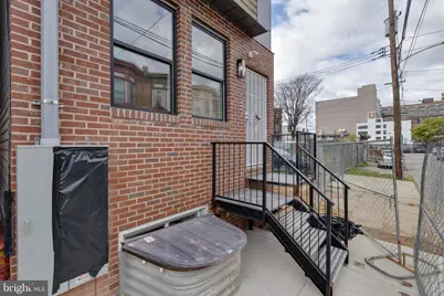 1224 W Silver Street #2, Philadelphia, PA 19133 - Photo 12