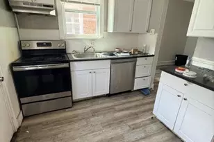 6377 Marsden, Philadelphia, PA 19135 - Photo 4