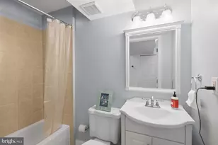 1219 N Randolph St, Philadelphia, PA 19122 - Photo 8