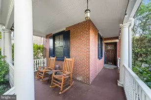 35 E Gravers Ln, Philadelphia, PA 19118 - Photo 2