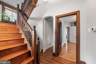 35 E Gravers Lane, Philadelphia, PA 19118 - Photo 24