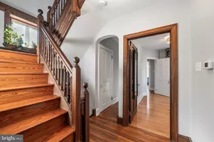 35 E Gravers Ln, Philadelphia, PA 19118 - Photo 24