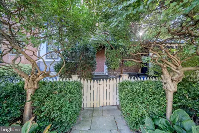 35 E Gravers Lane, Philadelphia, PA 19118 - Photo 32