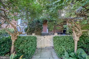 35 E Gravers Ln, Philadelphia, PA 19118 - Photo 32