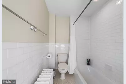 35 E Gravers Lane, Philadelphia, PA 19118 - Photo 28