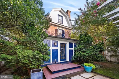 35 E Gravers Lane, Philadelphia, PA 19118 - Photo 16