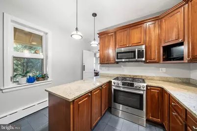 35 E Gravers Lane, Philadelphia, PA 19118 - Photo 8