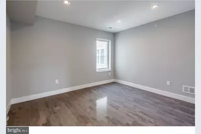 910 N 16th Street #C, Philadelphia, PA 19130 - Photo 12