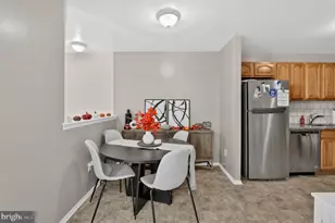 2828 Saxton Rd, Philadelphia, PA 19114 - Photo 14
