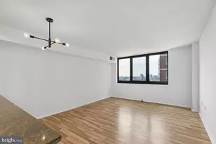 1420 Locust St, Philadelphia, PA 19102 - Photo 2