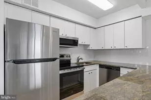 1420 Locust St, Philadelphia, PA 19102 - Photo 6