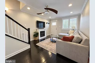 226 McClellan Street, Philadelphia, PA 19148 - Photo 2