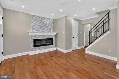 1432 N Leithgow Street, Philadelphia, PA 19122 - Photo 8