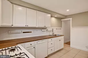 2324 E Hagert St, Philadelphia, PA 19125 - Photo 14