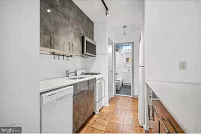 2601 Pennsylvania Avenue #333, Philadelphia, PA 19130 - Photo 2