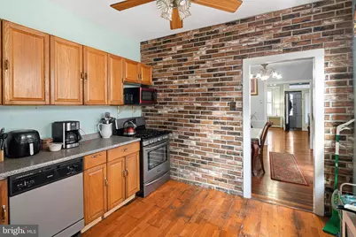 2538 E Indiana Avenue, Philadelphia, PA 19134 - Photo 8