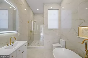 1027 Christian St, Philadelphia, PA 19147 - Photo 42