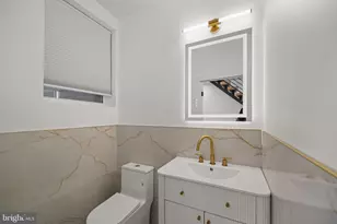 1027 Christian St, Philadelphia, PA 19147 - Photo 18
