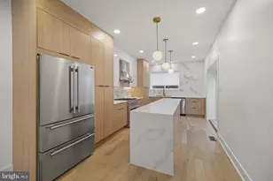 1027 Christian St, Philadelphia, PA 19147 - Photo 12