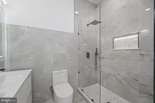1027 Christian St, Philadelphia, PA 19147 - Photo 24