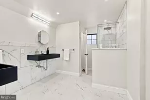 1300 S 6th St, Philadelphia, PA 19147 - Photo 14