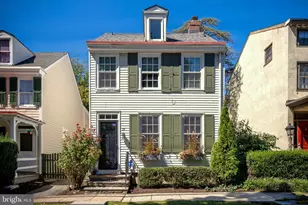 39 W Gravers Ln, Philadelphia, PA 19118 - Photo 1