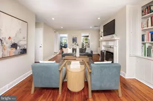 39 W Gravers Ln, Philadelphia, PA 19118 - Photo 4