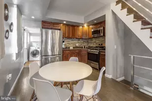 1104 E Dunton St, Philadelphia, PA 19123 - Photo 6
