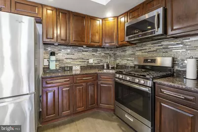 1104 E Dunton Street, Philadelphia, PA 19123 - Photo 8