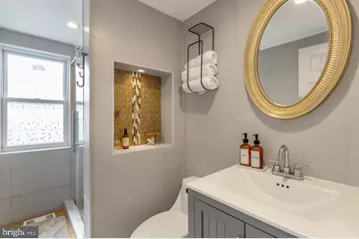 1104 E Dunton Street, Philadelphia, PA 19123 - Photo 12