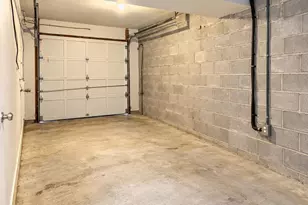 8600 Cathedral Cir, Philadelphia, PA 19128 - Photo 36