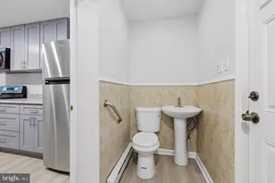 2420 Federal St, Philadelphia, PA 19146 - Photo 8