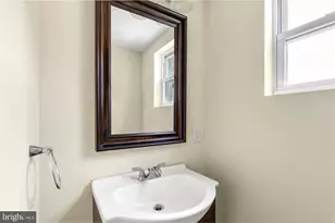 2033 E Letterly St, Philadelphia, PA 19125 - Photo 18