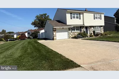 149 Laurie Lane, Philadelphia, PA 19115 - Photo 2