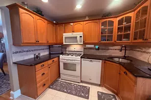 149 Laurie Ln, Philadelphia, PA 19115 - Photo 16