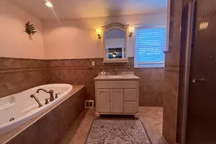 149 Laurie Ln, Philadelphia, PA 19115 - Photo 32