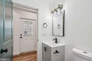2630 N 11th St, Philadelphia, PA 19133 - Photo 16