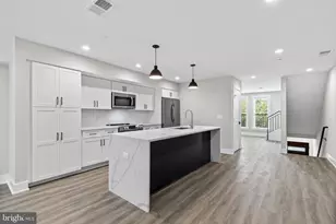 2144 Lombard, Philadelphia, PA 19146 - Photo 4