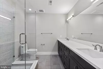 2144 Lombard, Philadelphia, PA 19146 - Photo 18